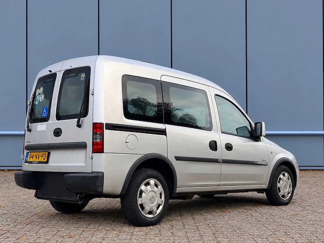 2004 opel tour 1.6 airco benzine rolstoelbus - afbeelding 9 van  14