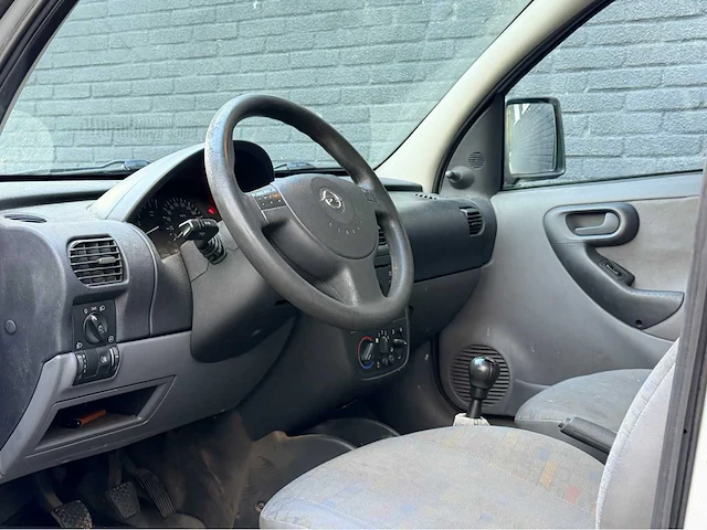 2004 opel tour 1.6 airco benzine rolstoelbus - afbeelding 12 van  14