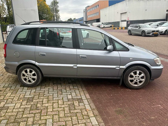 2004 opel zafira 1.8-16v maxx personenauto - afbeelding 10 van  15