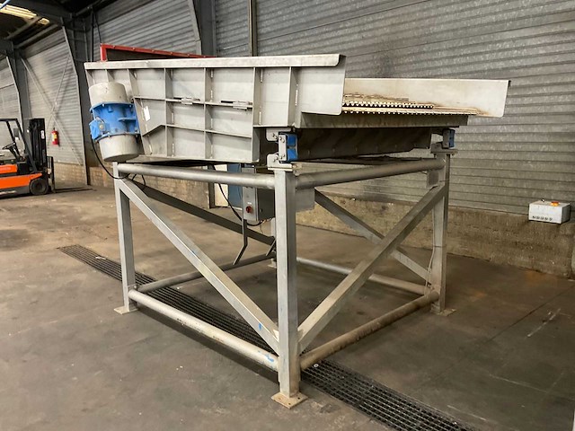 2004 optimum sorting mlt18122230 optische bandsorteermachine met invoertriller - afbeelding 7 van  22