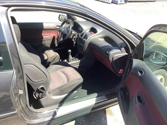 2004 peugeot 206 1.4-16v xs pack personenauto 33-pn-tj - afbeelding 19 van  29