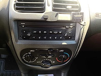 2004 peugeot 206 1.4-16v xs pack personenauto 33-pn-tj - afbeelding 5 van  12