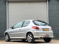 2004 peugeot 206 airco 1.6-16v quiksilver personenauto - afbeelding 7 van  11