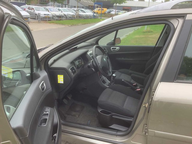 2004 peugeot 307 sw 1.6 16v personenauto - afbeelding 14 van  14