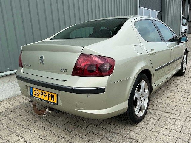 2004 peugeot 407 2.0-16v xs personenauto - afbeelding 14 van  27