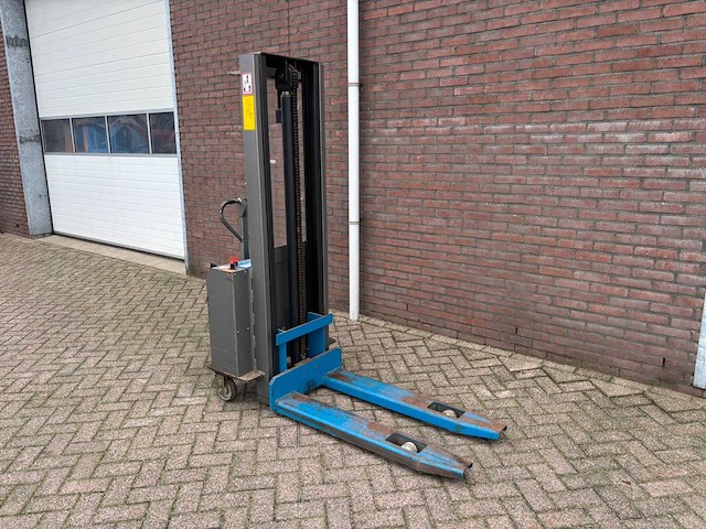 2004 pfaff 034545013 stapelaar - afbeelding 1 van  6