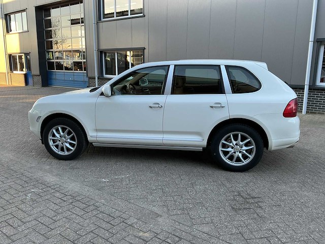 2004 porsche cayenne 4.5 personenauto - afbeelding 2 van  42