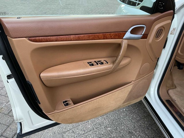 2004 porsche cayenne 4.5 personenauto - afbeelding 8 van  42