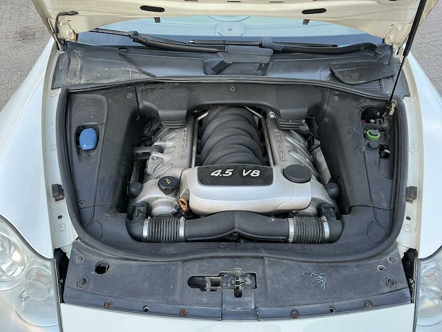 2004 porsche cayenne 4.5 personenauto - afbeelding 31 van  42