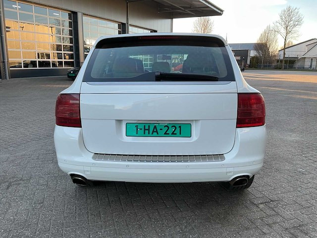 2004 porsche cayenne 4.5 personenauto - afbeelding 41 van  42