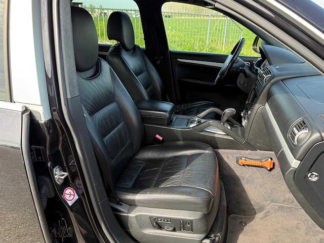 2004 porsche cayenne 4.5 turbo personenauto - afbeelding 11 van  22