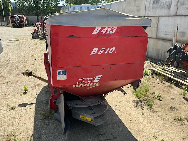 2004 rauch alpha 1142w kunstmeststrooier 2.400 liter - afbeelding 2 van  5