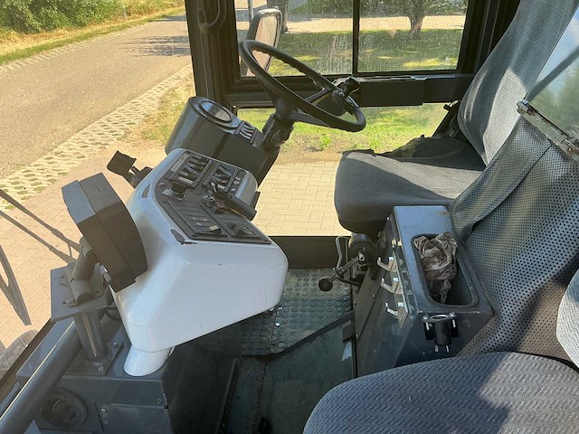 2004 ravo 540 straatveegmachine - afbeelding 12 van  21