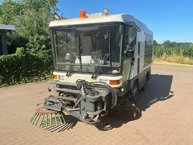 2004 ravo 540 straatveegmachine - afbeelding 1 van  21