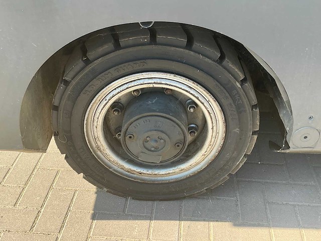 2004 ravo 540 straatveegmachine - afbeelding 18 van  21