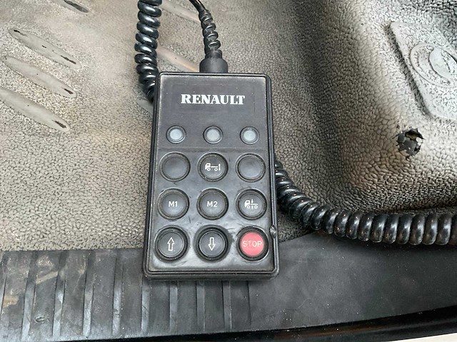 2004 renault hd 370-19t oplegger-trekker - afbeelding 17 van  30