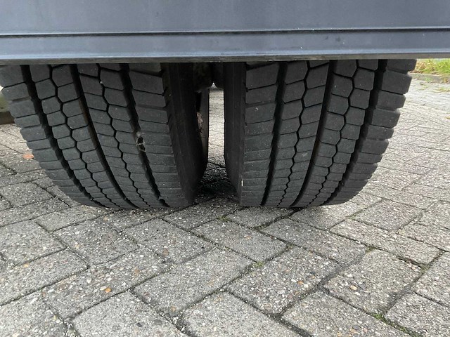 2004 renault hd 370-19t oplegger-trekker - afbeelding 19 van  30