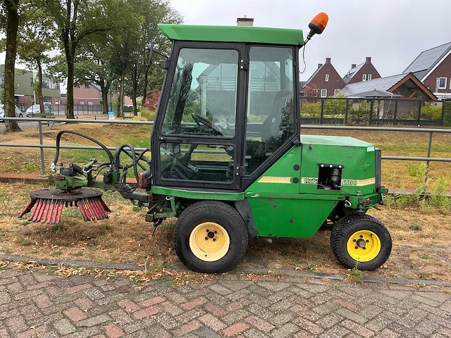 2004 roberine 1504 werktuigdrager met onkruidborstel - afbeelding 12 van  24