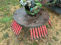 2004 roberine 1504 werktuigdrager met onkruidborstel - afbeelding 24 van  24
