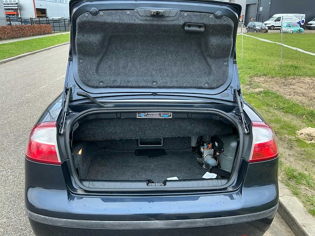 2004 saab 9-3 cabrio 1.8t vector personenauto - afbeelding 24 van  27
