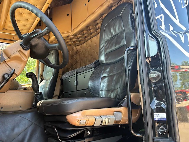 2004 scania 164 / 480 v8 vrachtwagen - afbeelding 14 van  39