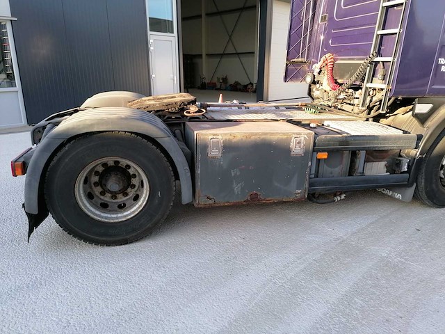 2004 scania 420 vrachtwagen - afbeelding 7 van  10