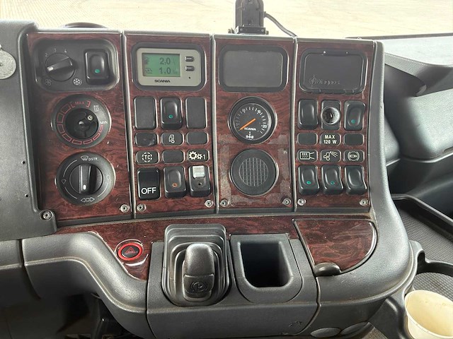 2004 scania 620 v8 vrachtwagen, opleggertrekker - afbeelding 10 van  20