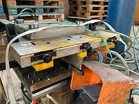 2004 schüco basispresse pneumatische aluminium profiel hoekpers - afbeelding 8 van  15
