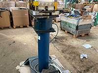 2004 schüco basispresse pneumatische aluminium profiel hoekpers - afbeelding 8 van  30