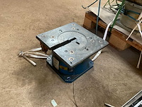 2004 schüco basispresse pneumatische aluminium profiel hoekpers - afbeelding 19 van  30