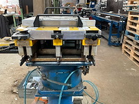 2004 schüco basispresse pneumatische aluminium profiel hoekpers - afbeelding 25 van  30