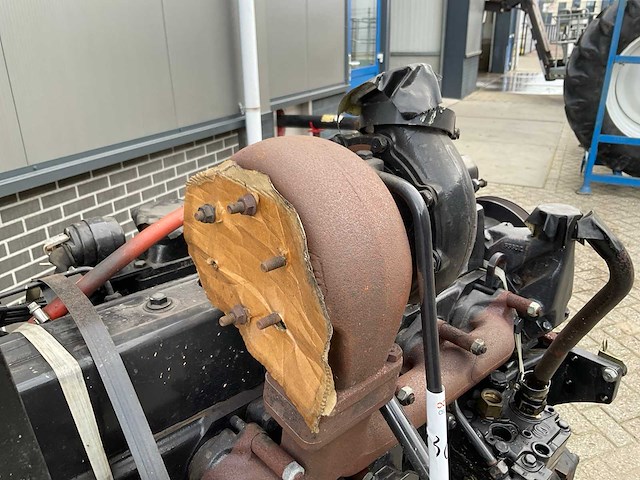 2004 sisu 8,4l 285 eta dieselmotor - afbeelding 2 van  11