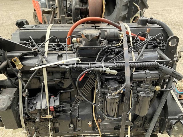 2004 sisu 8,4l 285 eta dieselmotor - afbeelding 10 van  11