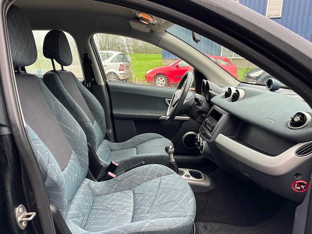 2004 smart forfour 1.1 pulse personenauto - afbeelding 12 van  15