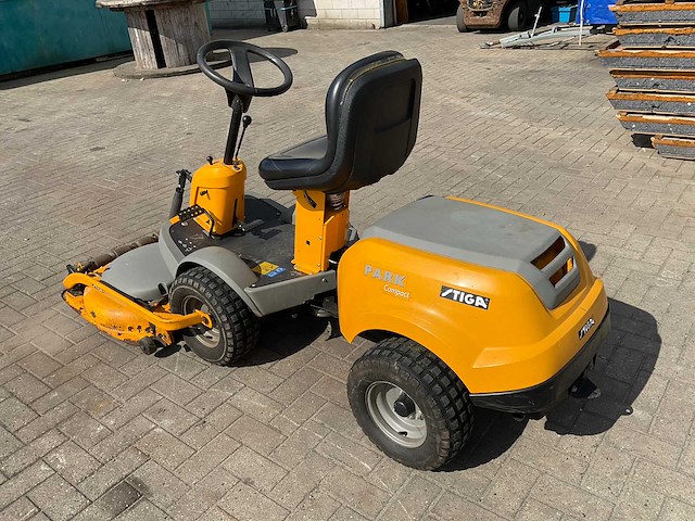 2004 stiga park compact p901 zitmaaier - afbeelding 9 van  14