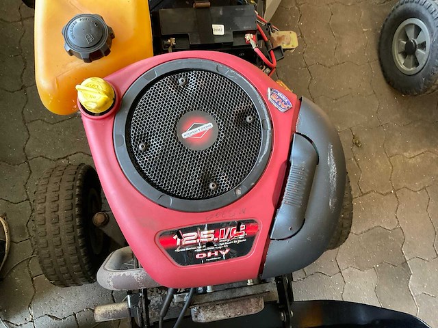 2004 stiga ready hst v301 zitmaaier - afbeelding 6 van  7