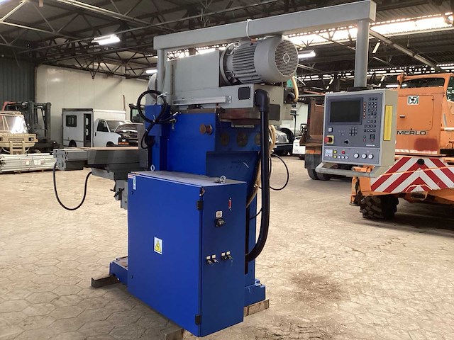 2004 strojtos fgs 50 ncp cnc freesmachine - afbeelding 16 van  21