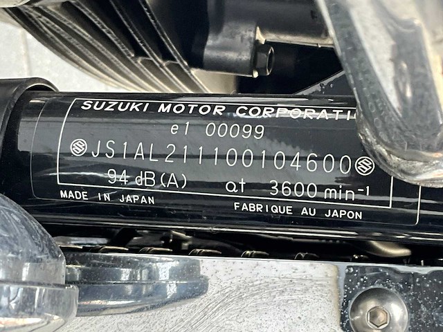 2004 suzuki vl1500 intruder lc motorfiets - afbeelding 10 van  18