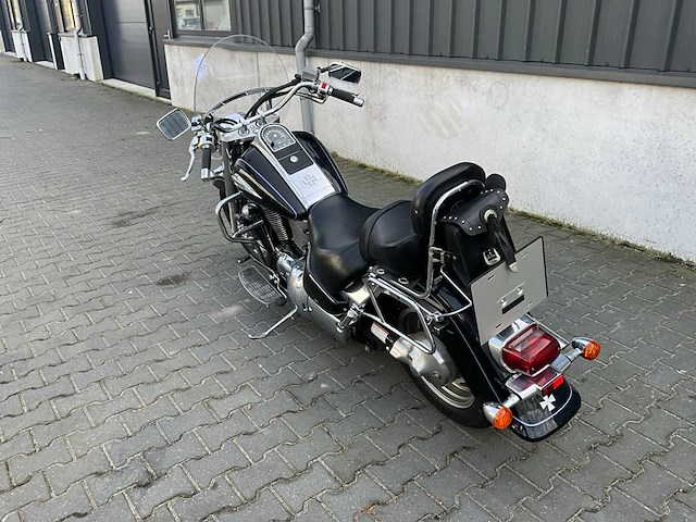 2004 suzuki vl1500 intruder lc motorfiets - afbeelding 11 van  18