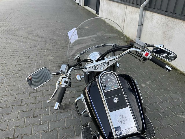 2004 suzuki vl1500 intruder lc motorfiets - afbeelding 14 van  18