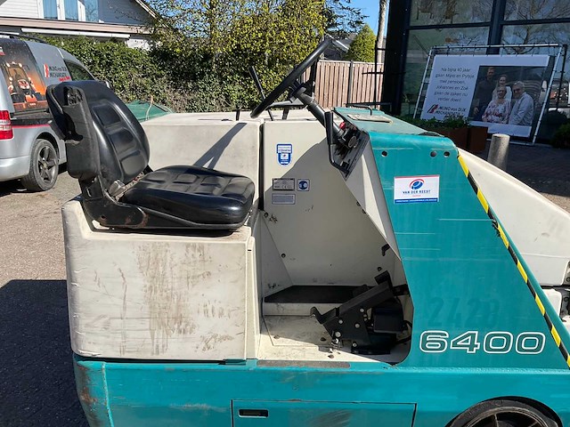 2004 tennant 6400 veegmachine - afbeelding 4 van  7