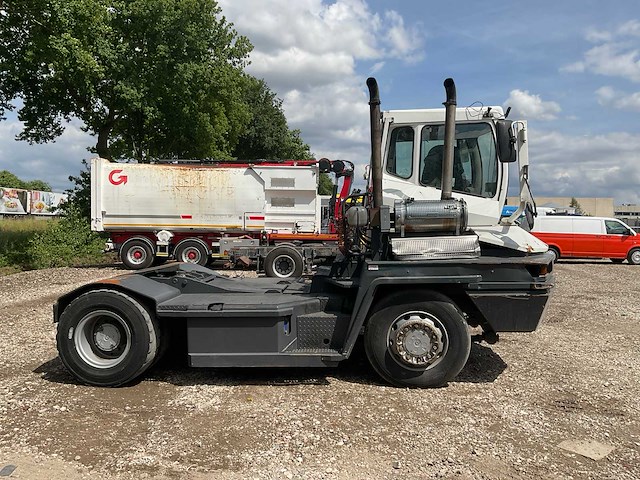 2004 terberg rt222 4x4 terminaltrekker - afbeelding 9 van  12