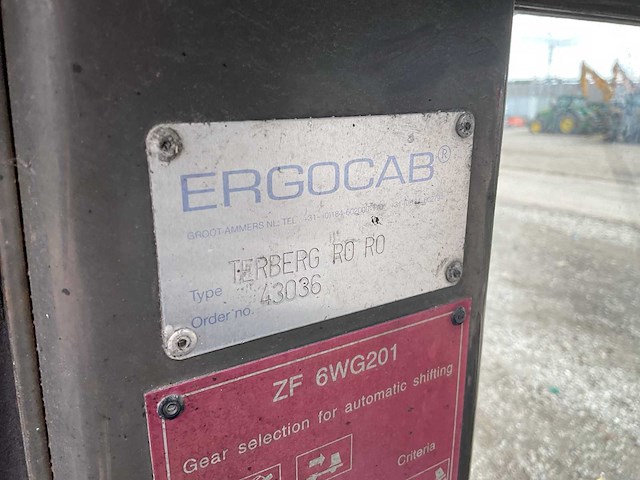 2004 terberg rt222 4x4 terminaltrekker - afbeelding 5 van  17