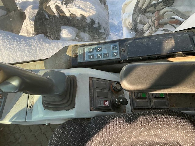 2004 terex atlas 2205mi wielgraafmachine - afbeelding 14 van  33