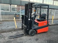 2004 toyota fbesf15 vorkheftruck - afbeelding 1 van  18