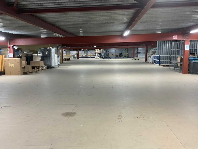 2004 twinfloor entresolvloer 40x33mtr - afbeelding 4 van  8