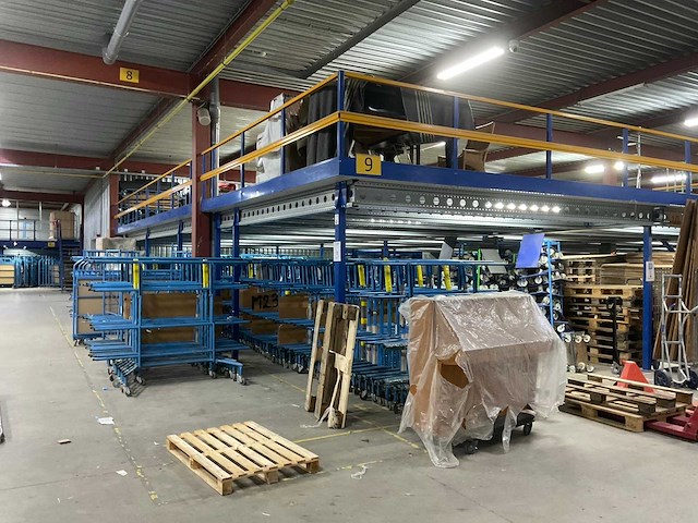 2004 twinfloor entresolvloer 40x33mtr - afbeelding 8 van  8