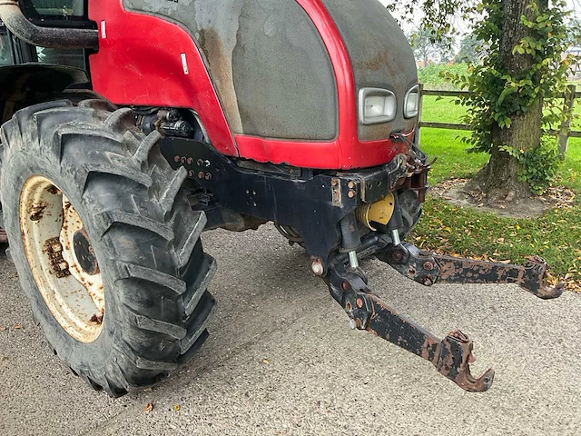 2004 valtra m120 vierwielaangedreven landbouwtractor - afbeelding 3 van  40
