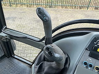 2004 valtra t120 vierwielaangedreven landbouwtractor - afbeelding 16 van  28