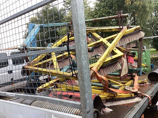 2004 veegmachines giant aansluiting - afbeelding 3 van  4